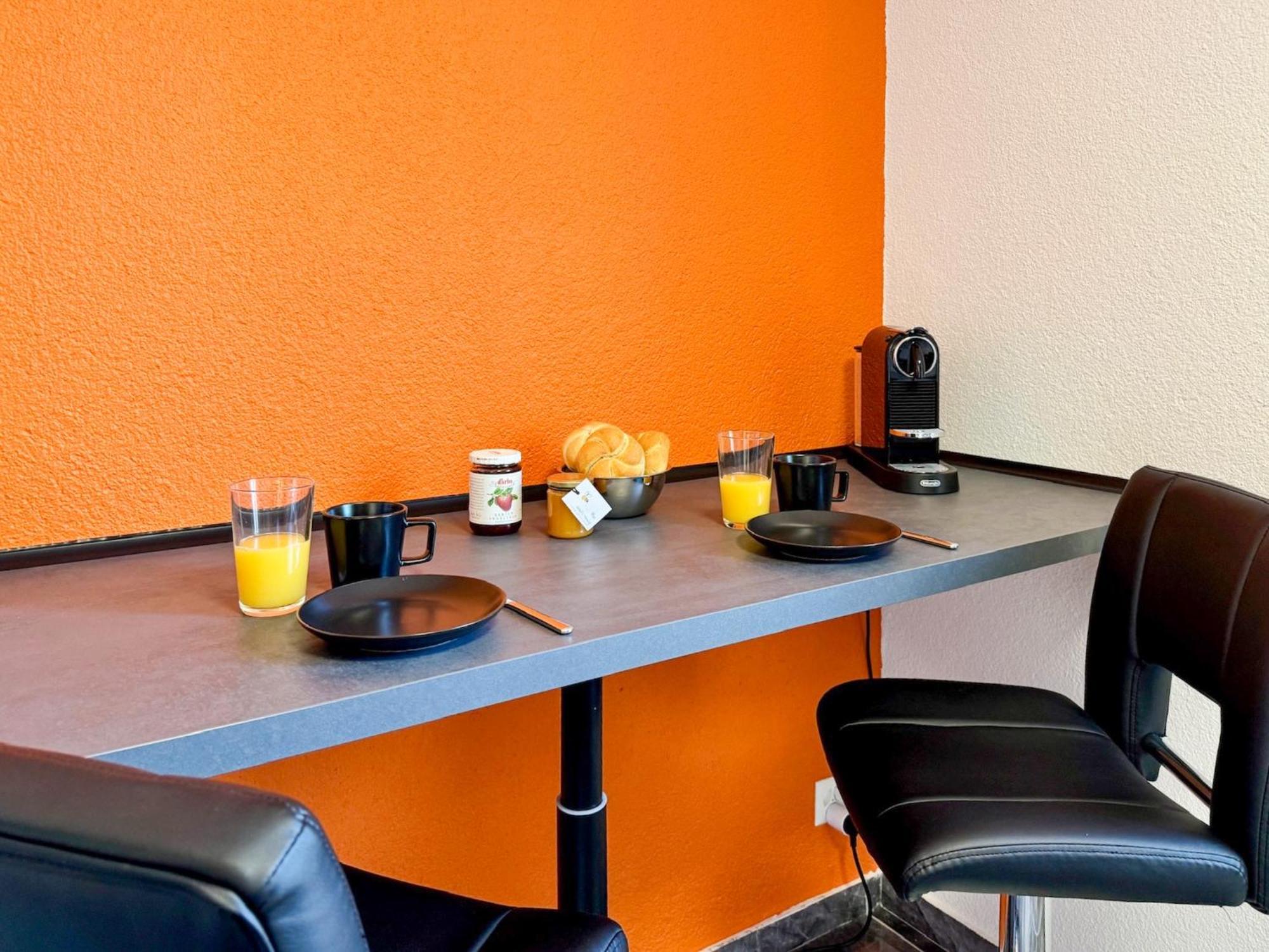 Zentrale Ruhige 3 Zum Wohlfuehlen Apartamento